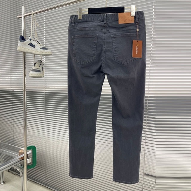 0f48d334fcaf69e664226cb77fbb309b_1748243800_4401.jpg