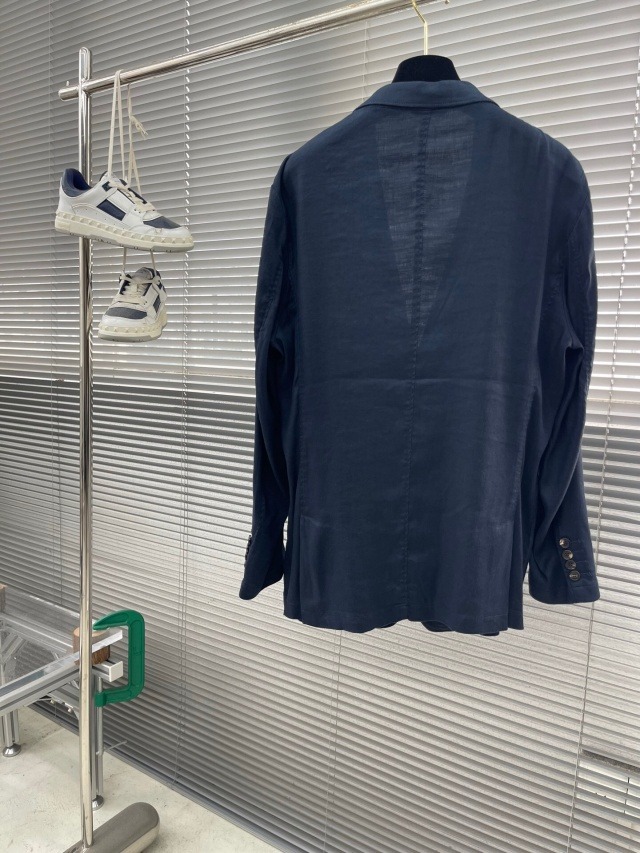 clothes1411-3.jpg