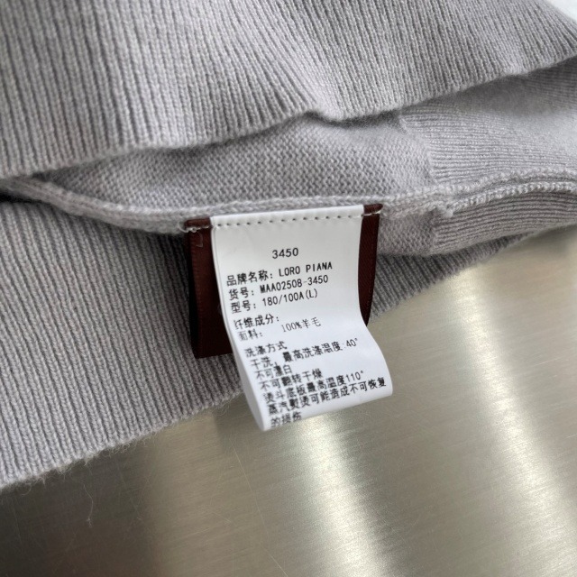 clothes1492-5.jpg