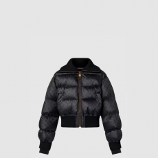 [LOUIS VUITTON-루이비통] 크롭드 모노그램 푸퍼 재킷 1AC0OK