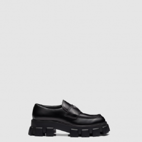 [PRADA-프라다] 모놀리스 브러시드 가죽 로퍼 2DE
