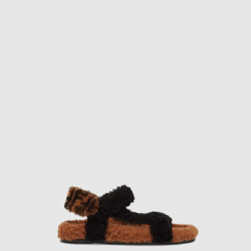 [FENDI-펜디] FF 힐 시어링 퍼 샌들 8X8229